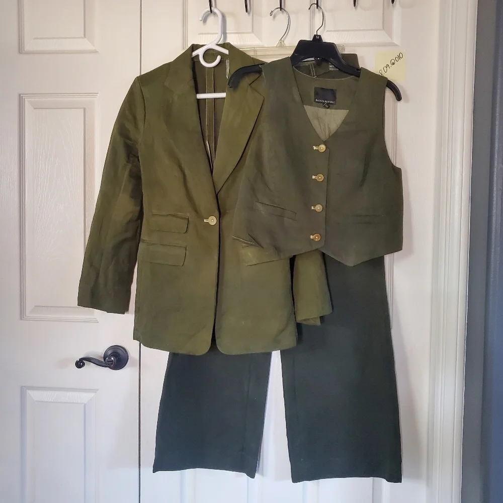 Banana Republic Linen Blend Olive Green Wide-leg Pants Preppy Casual Academia